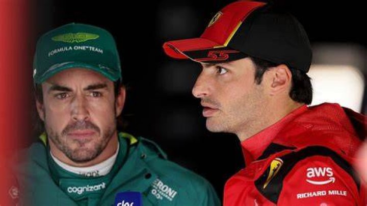 Carlos Sainz and Fernando Alonso in Bahrain r/formula1