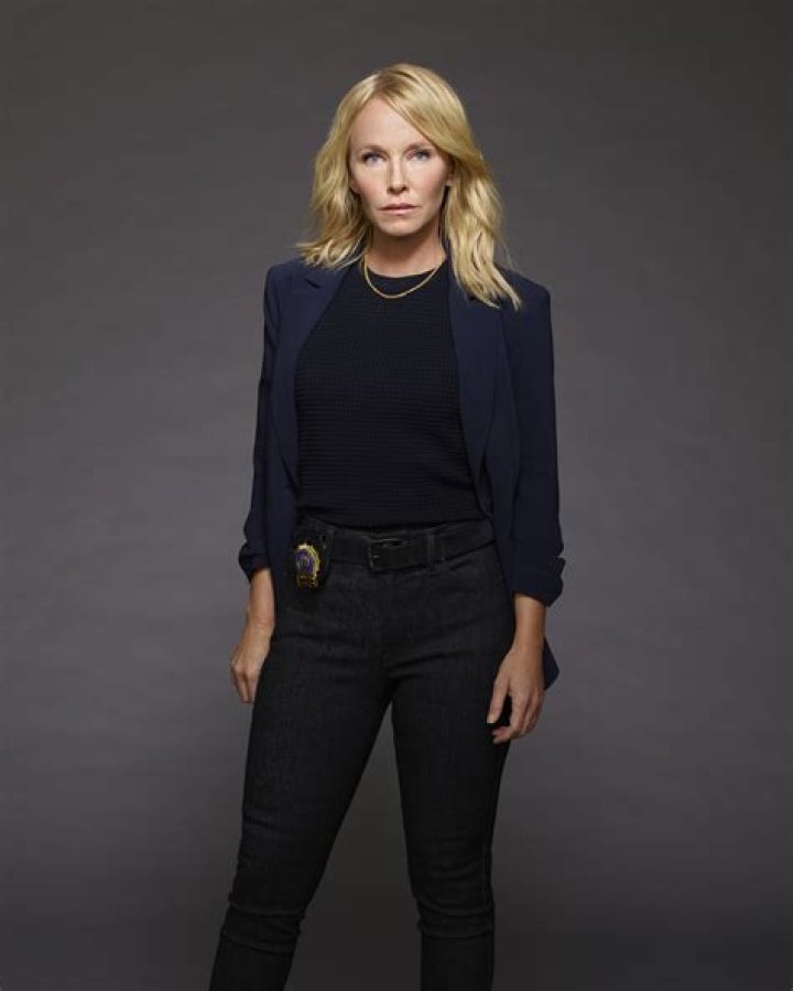 Kelli Giddish's Husband Is Her 'Light' Meet Her Second Spouse Beau