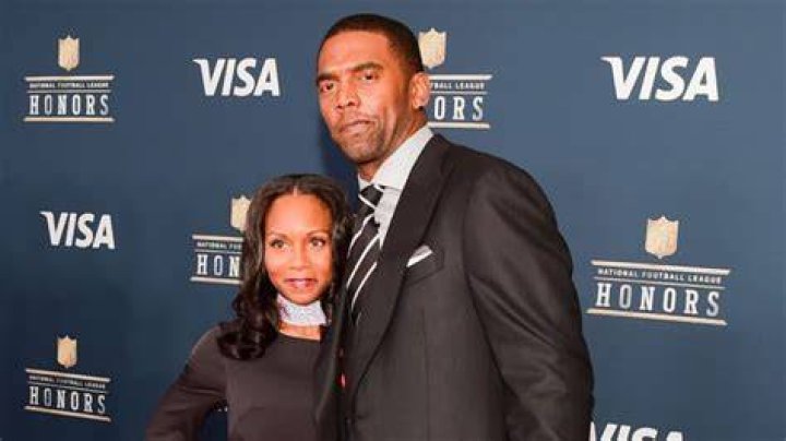 The Moss Family: Uncovering The Life Of NFL Legend Randy Moss